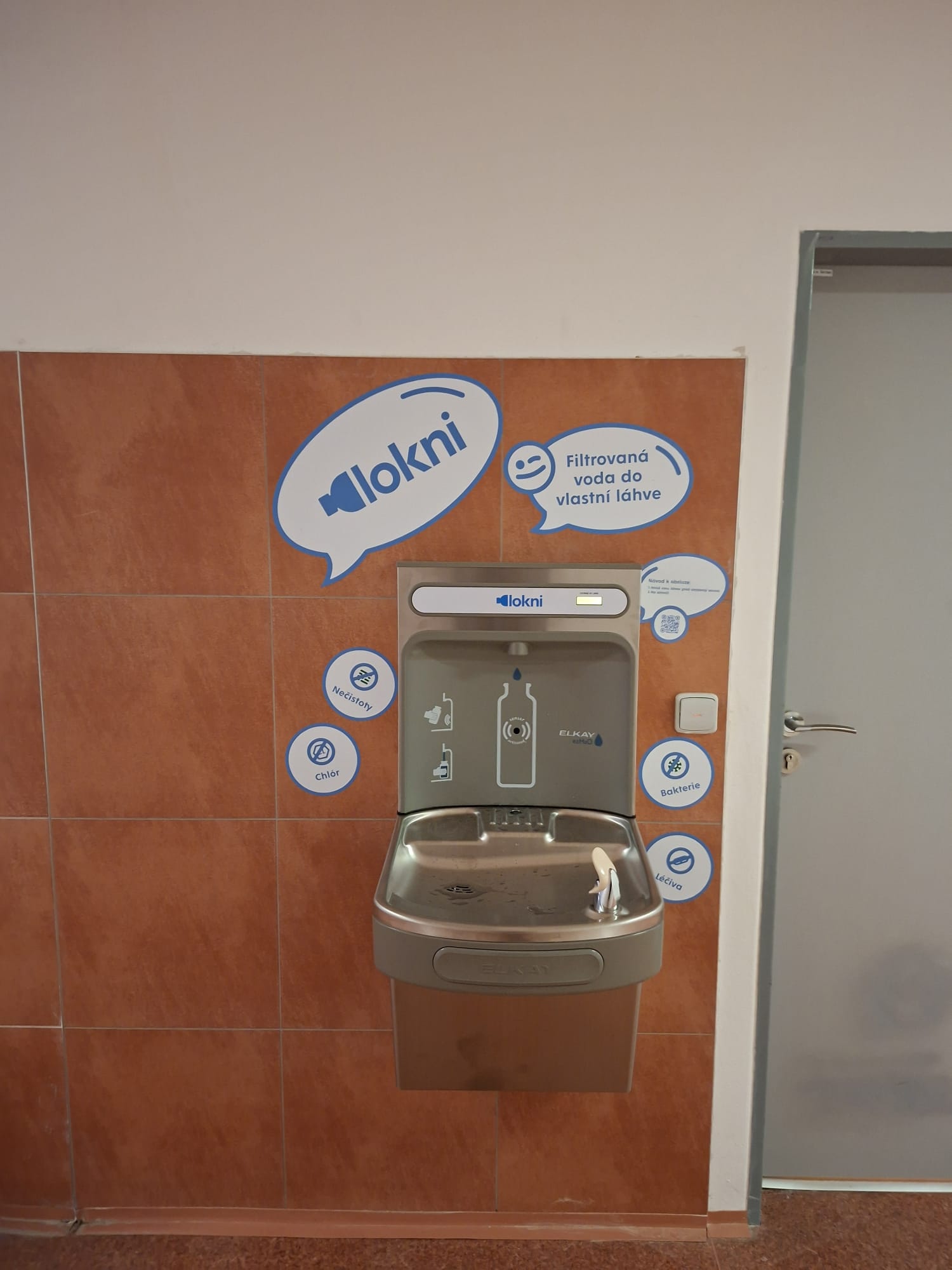 LOKNI TOUCHFREE — Dolní Beřkovice