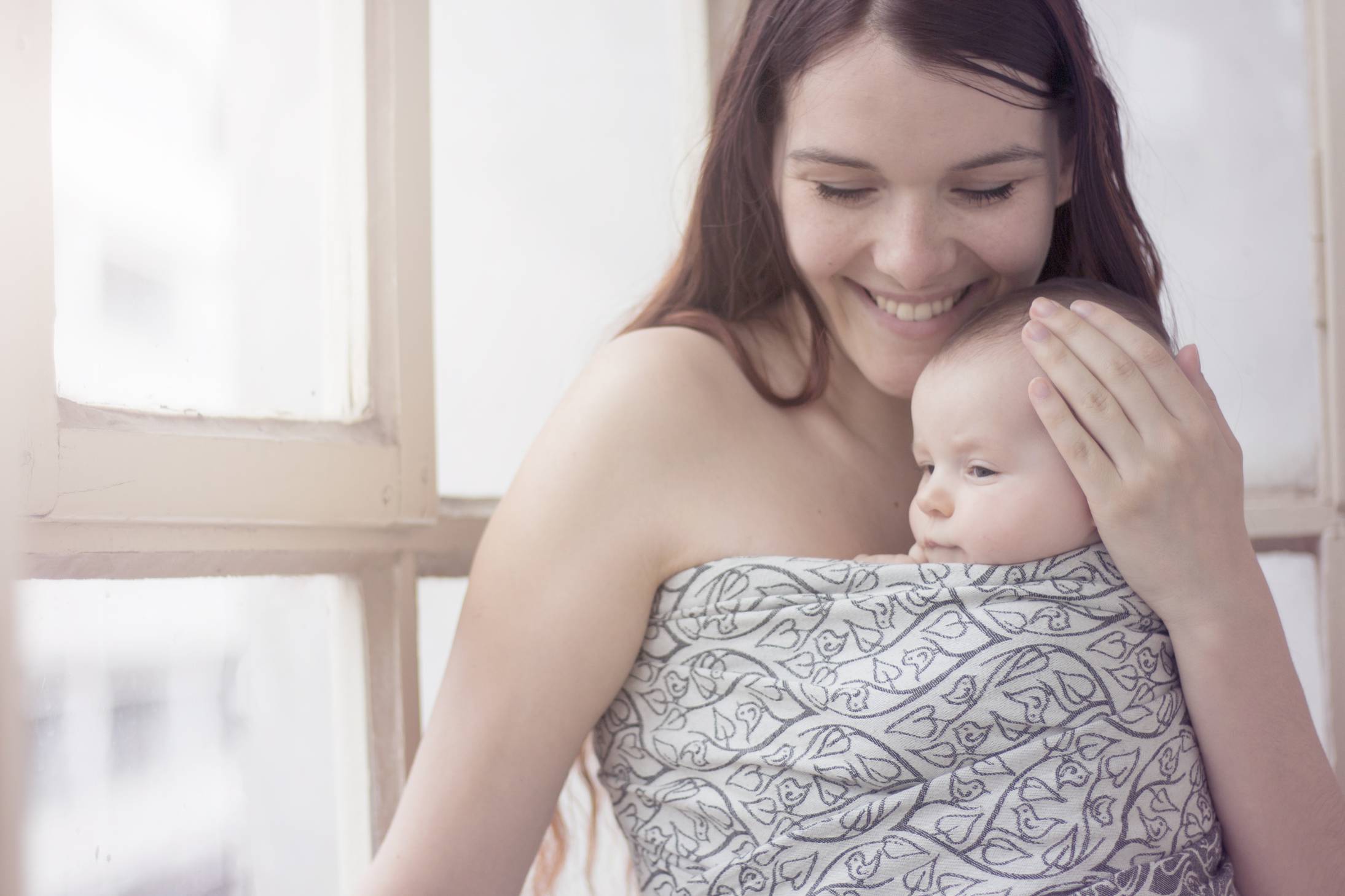 Bird Garden Onyx - šátek na nošení dětí