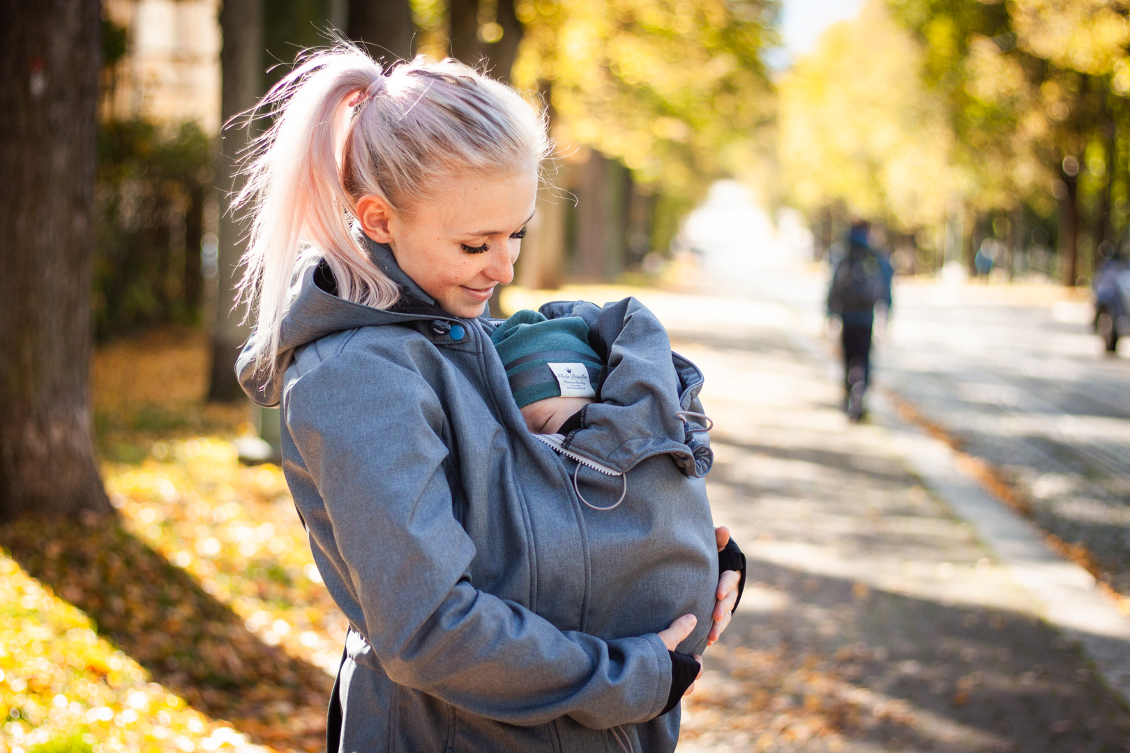 Babywearing clothing