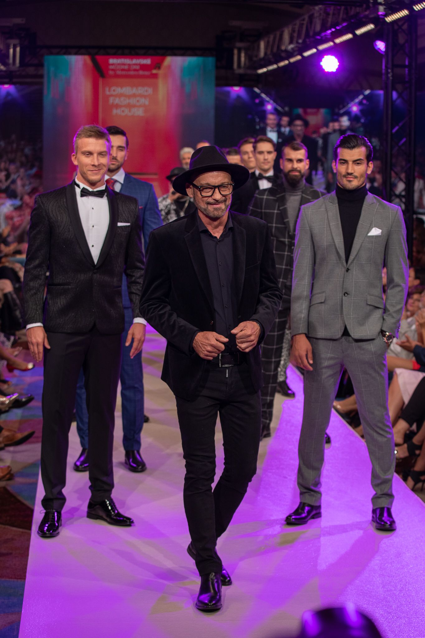 Mokráňová, Bača, ale aj punker či potetovaný model: Kto na móle búral módne stereotypy?