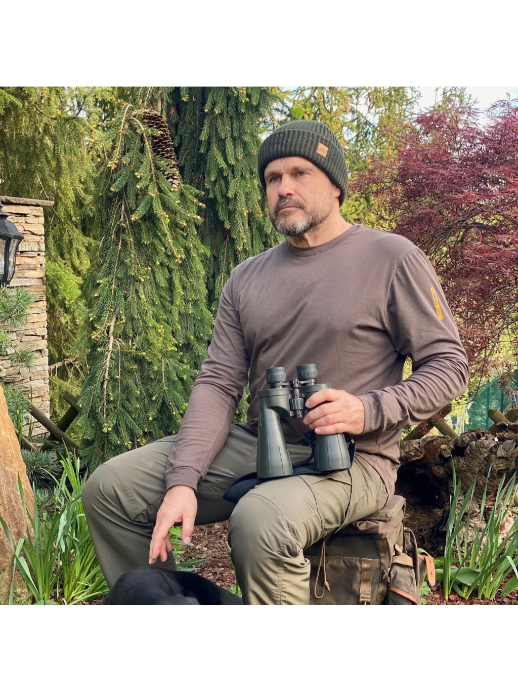 Hnědé pánské tričko s ochranou proti klíšťatům a komárům