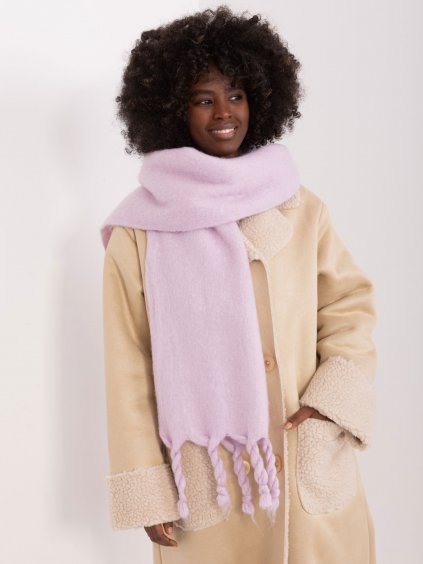 Světle fialová šála s copy