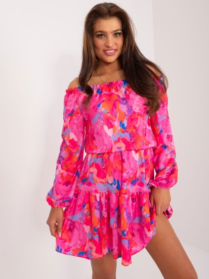 Tmavě růžové vzorované šaty se spadlými rameny