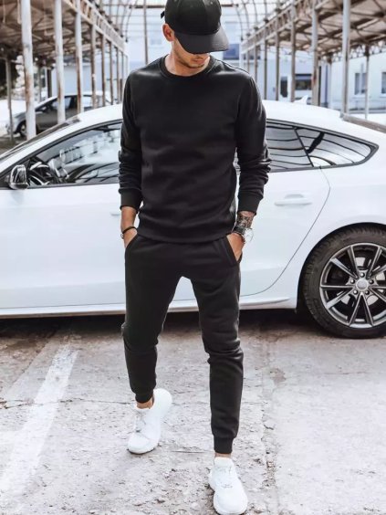 (Vel. XL) Černá tepláková souprava bez kapuce