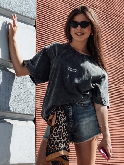 Tmavě šedé dámské oversize tričko KASEKEN