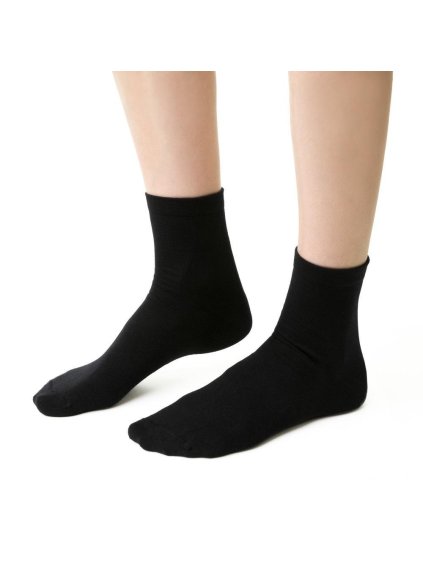 Černé dámské ponožky z merino vlny Art.130