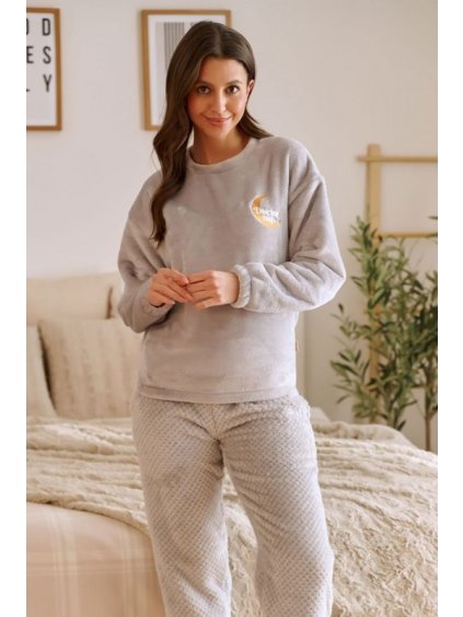 Šedé zateplené dámské pyžamo s výšivkou měsíce
