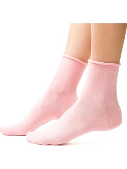 Světle růžové dámské bambusové ponožky Art.125