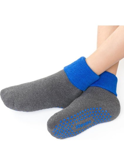Tmavě šedé protiskluzové ponožky pro děti Art.038 (Velikost 26/28)