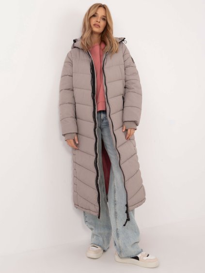Dlouhá béžová dámská prošívaná bunda