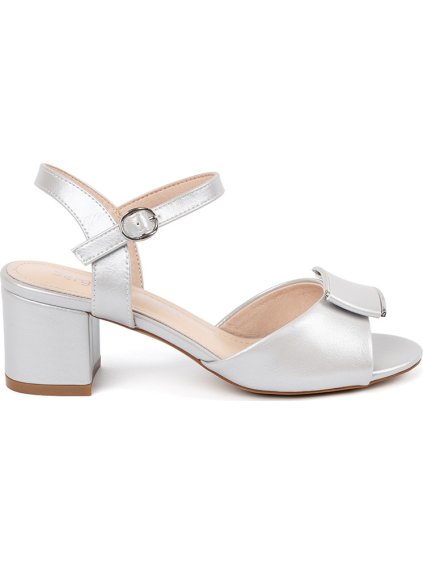 Stříbrné dámské sandály s dekorativním překladem na špičce, podpatek 6,5 cm