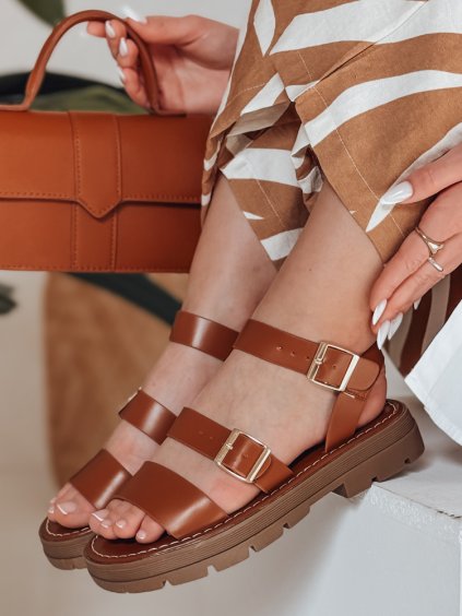 Camel dámské sandály s přezkami SOLARIA