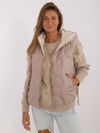 Béžová dámská zateplená prošívaná vesta s kapucí