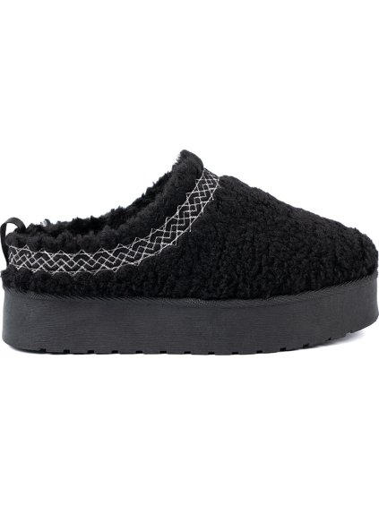 Černé dámské kožíškové pantofle na platformě