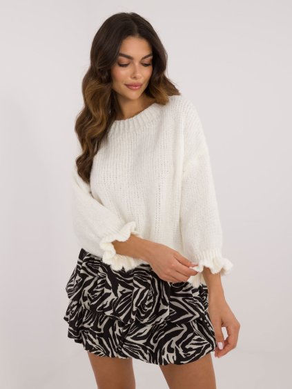 Smetanový dámský oversize svetr s volány na rukávech