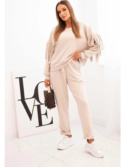 Světle béžová dámská viskózová tepláková souprava s třásněmi na rukávech