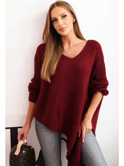 Asymetrický dámský vínový plus size svetr s výstřihem do V