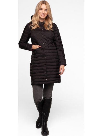 Dámská černá prošívaná péřová bunda s kapucí