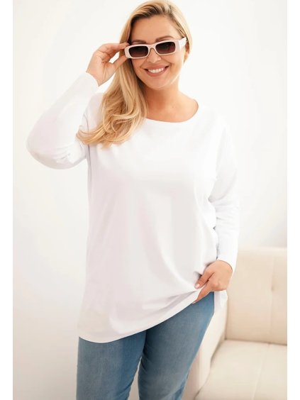 Bílá plus size halenka s kulatým výstřihem