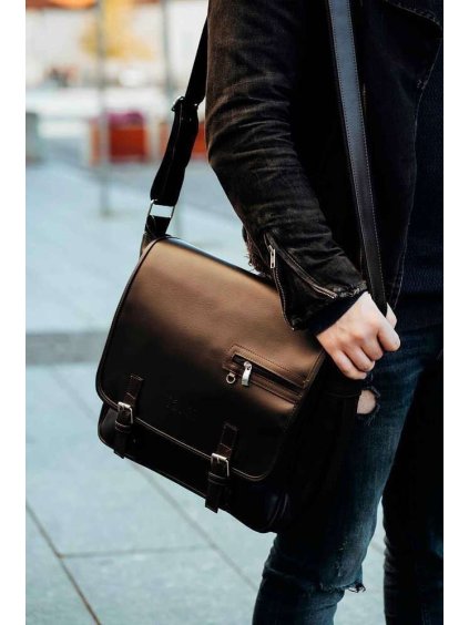 Pánská černá taška přes rameno Solier