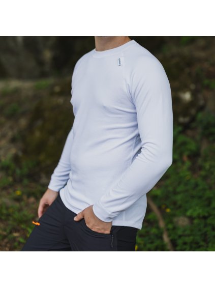 Bílé funkční tričko s dlouhým rukávem