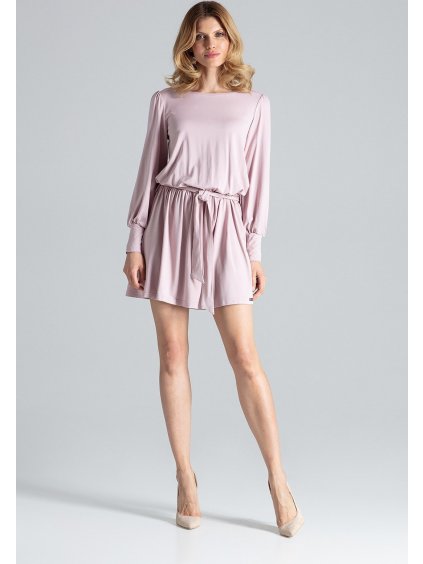 Růžové šaty se skládanou sukní