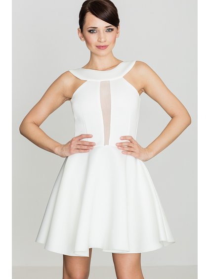 Dámské šaty ve smetanové barvě