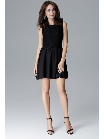 Černé šaty bez rukávů