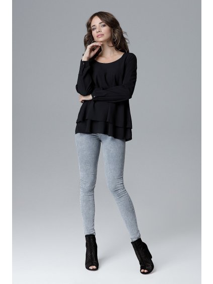 Černá blůza s volánky