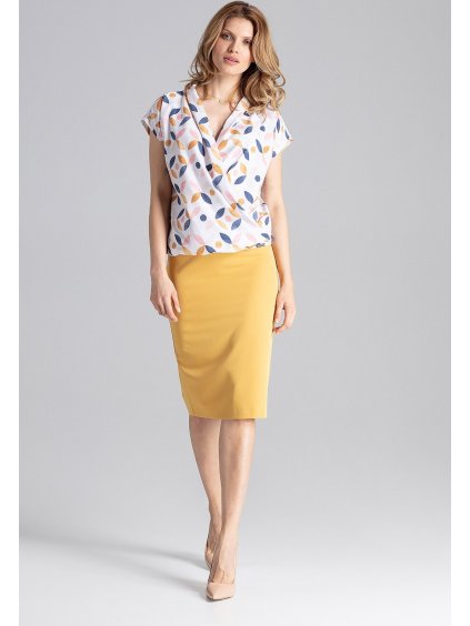 Bílá překládaná blůza se vzorem