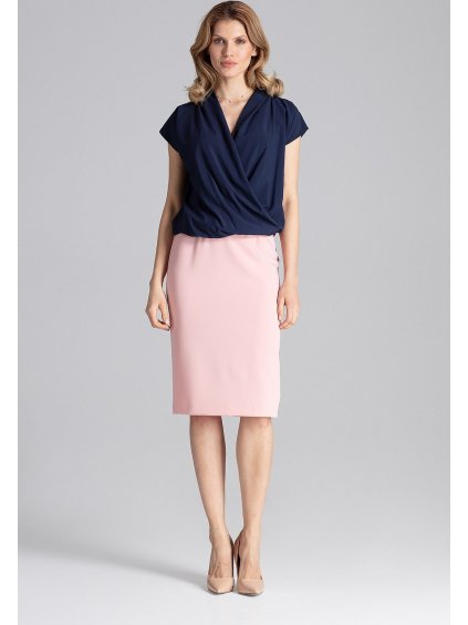 Tmavě modrá překládaná blůza