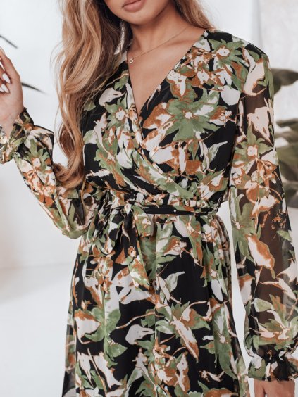 Černé letní šaty se vzorem