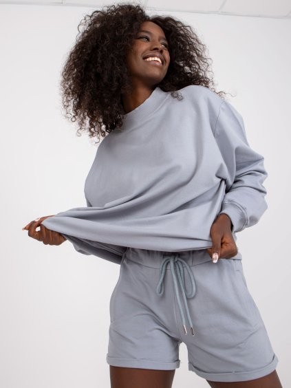 Šedé teplákové šortky