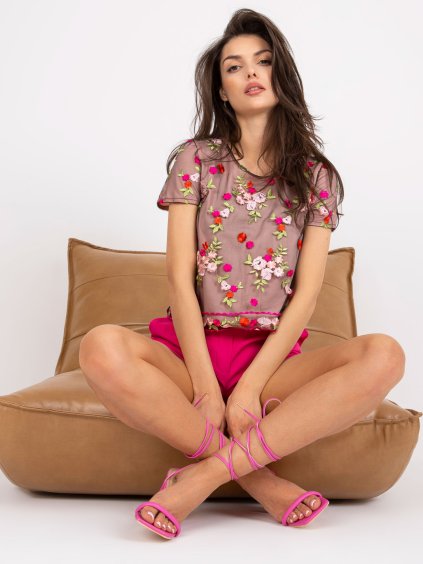 Pudrová halenka s vyšívanou síťovinou