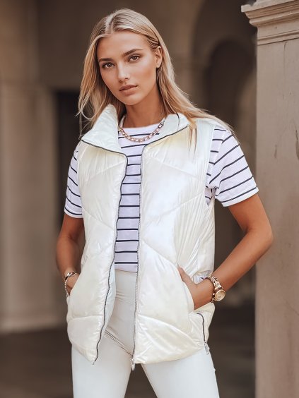 Smetanová prošívaná vesta s límcem HOLO