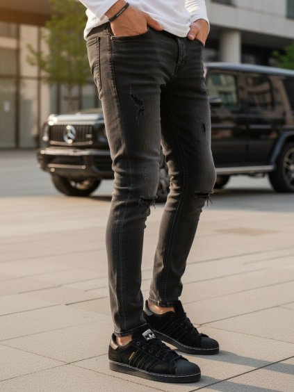 Černé děrované džíny s jemným stínováním