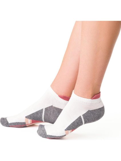 Barevné kotníkové dámské ponožky Art. 050