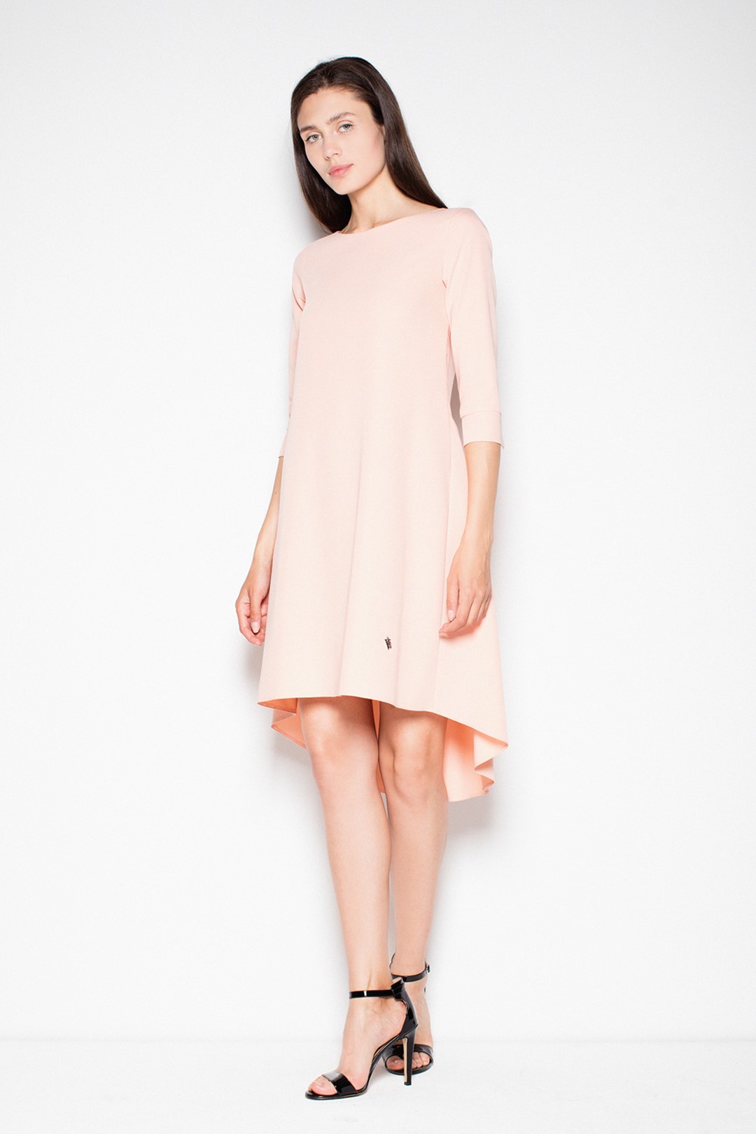 Šaty s asymetrickou sukní VT073 Pink Velikost: XL