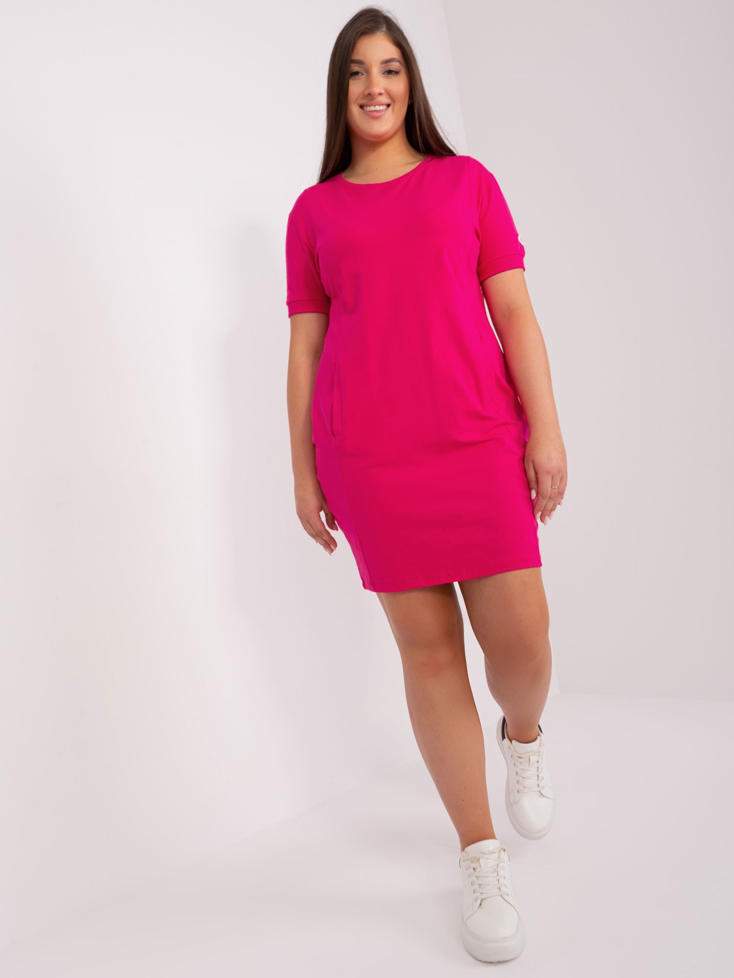 TMAVĚ RŮŽOVÉ BAVLNĚNÉ ŠATY S KAPSAMI RV-SK-8899.14P-FUCHSIA Velikost: ONE SIZE