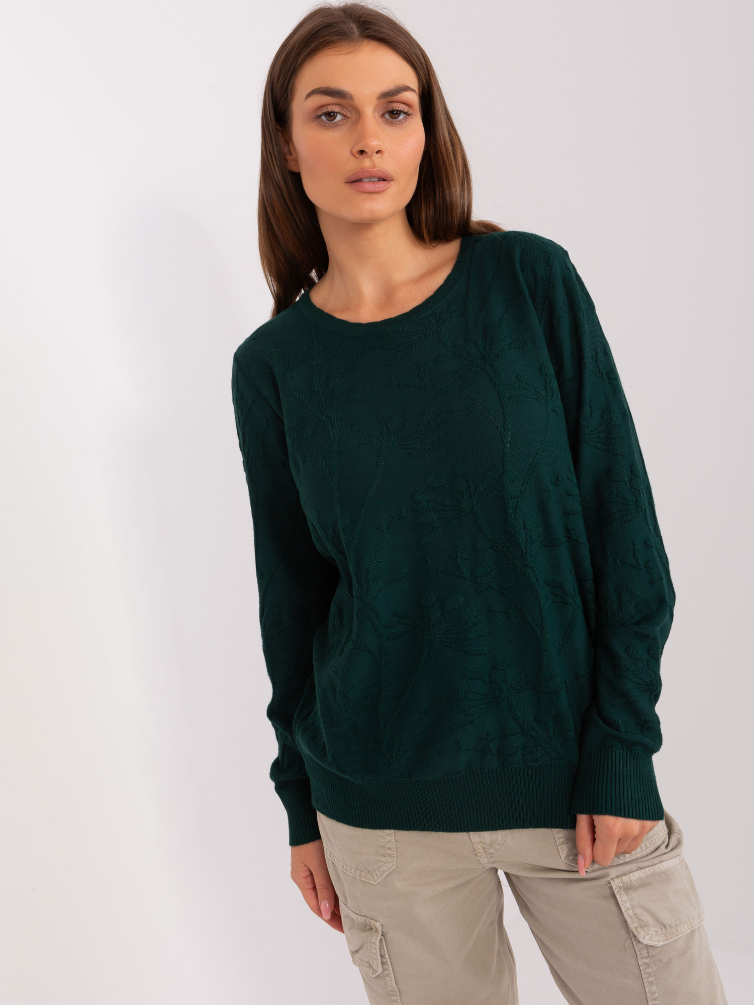 TMAVĚ ZELENÝ VZOROVANÝ SVETR AT-SW-2231.99P-DARK GREEN Velikost: ONE SIZE