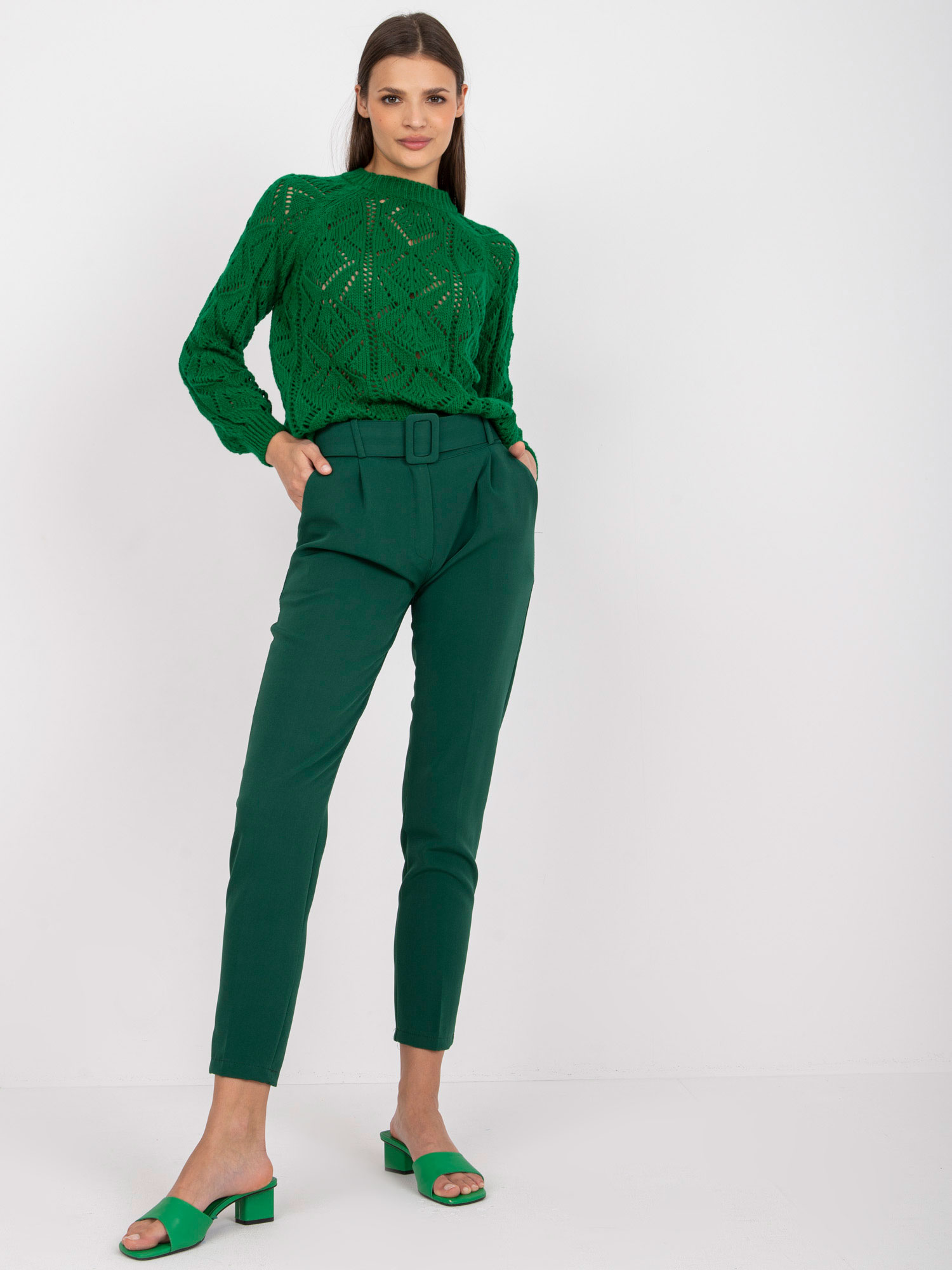 Tmavě zelené kalhoty Giulia s opaskem -DHJ-SP-12787.21X-dark green Velikost: 2XL