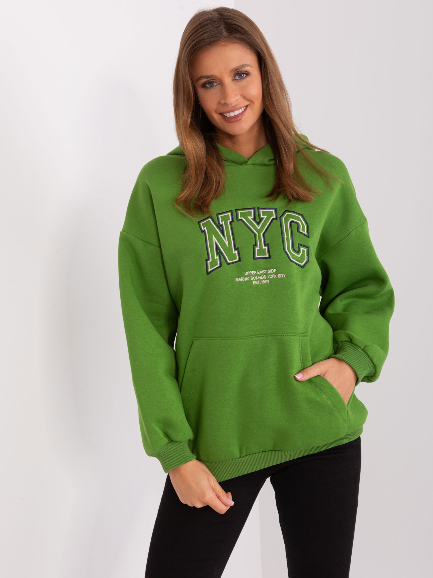 ZELENÁ STYLOVÁ MIKINA NYC -FA-BL-8808.95-GREEN Velikost: ONE SIZE