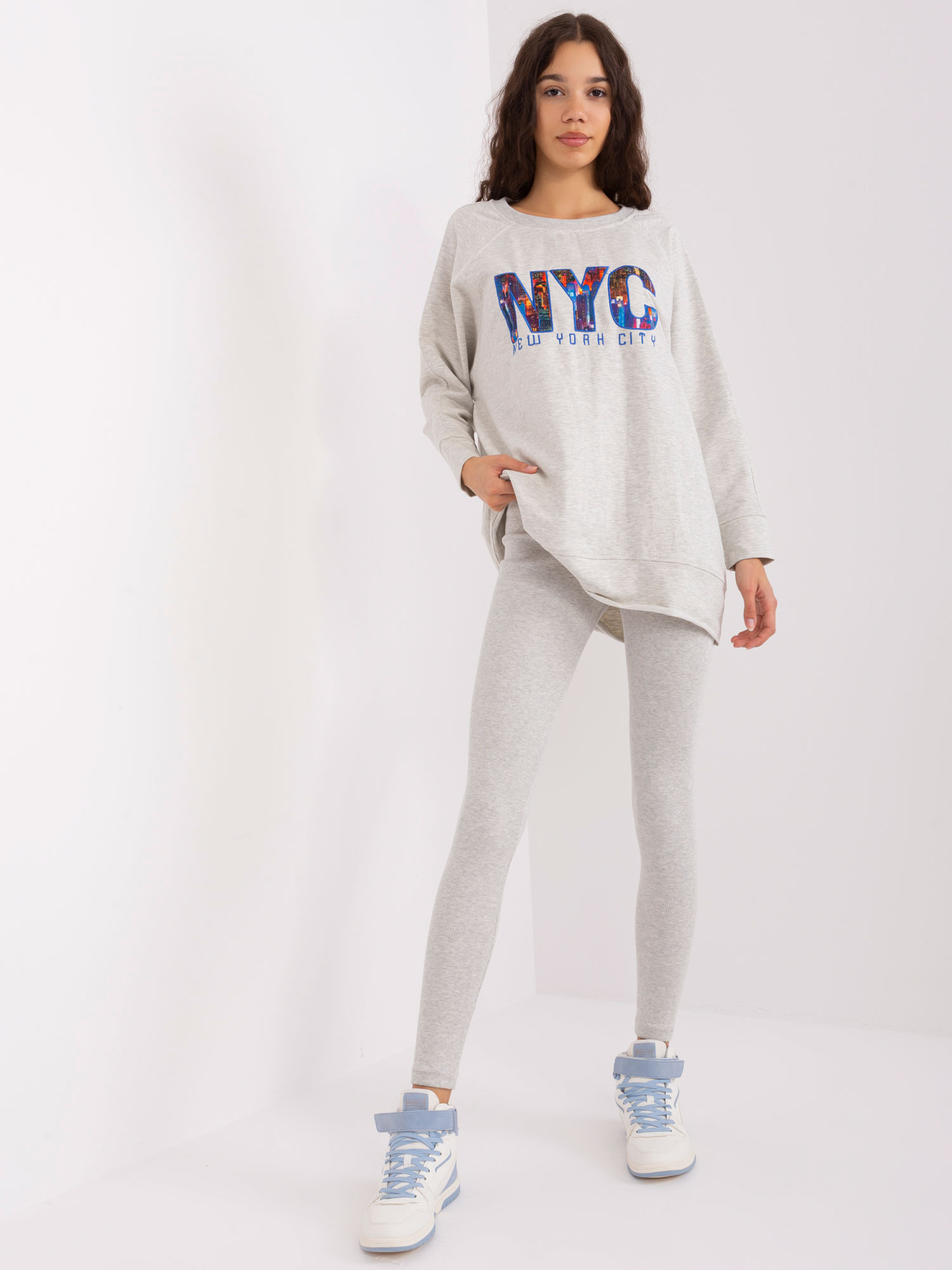 ŠEDÁ TEPLÁKOVKA NYC EM-KMPL-830.77P-GREY Velikost: ONE SIZE