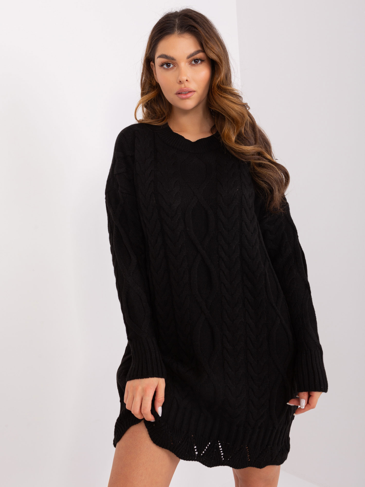 Černé pletené šaty s copánkovým vzorem -LC-SK-8012-2.51P-black Velikost: ONE SIZE