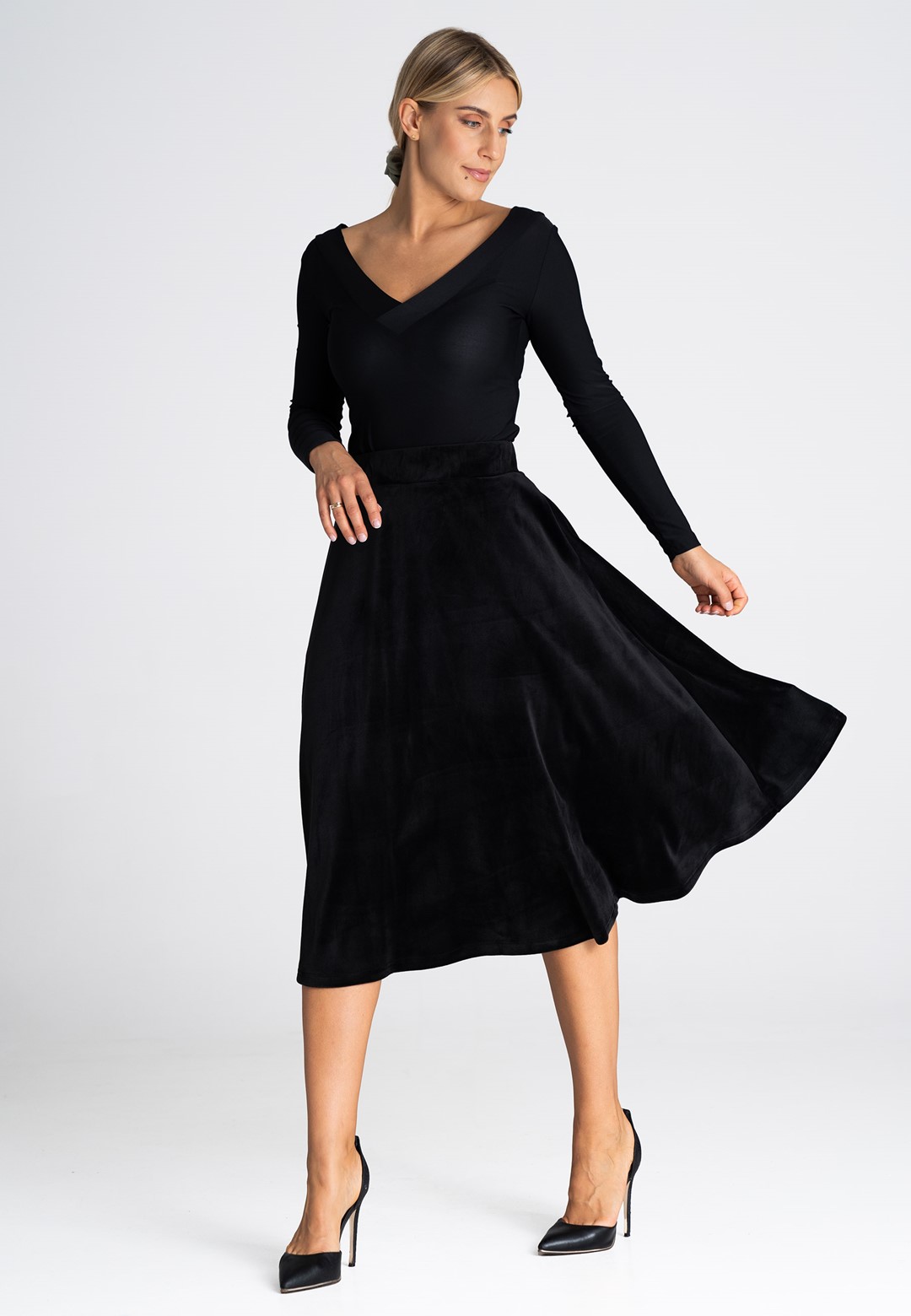 Černá midi sukně s kapsami M964 black Velikost: L/XL