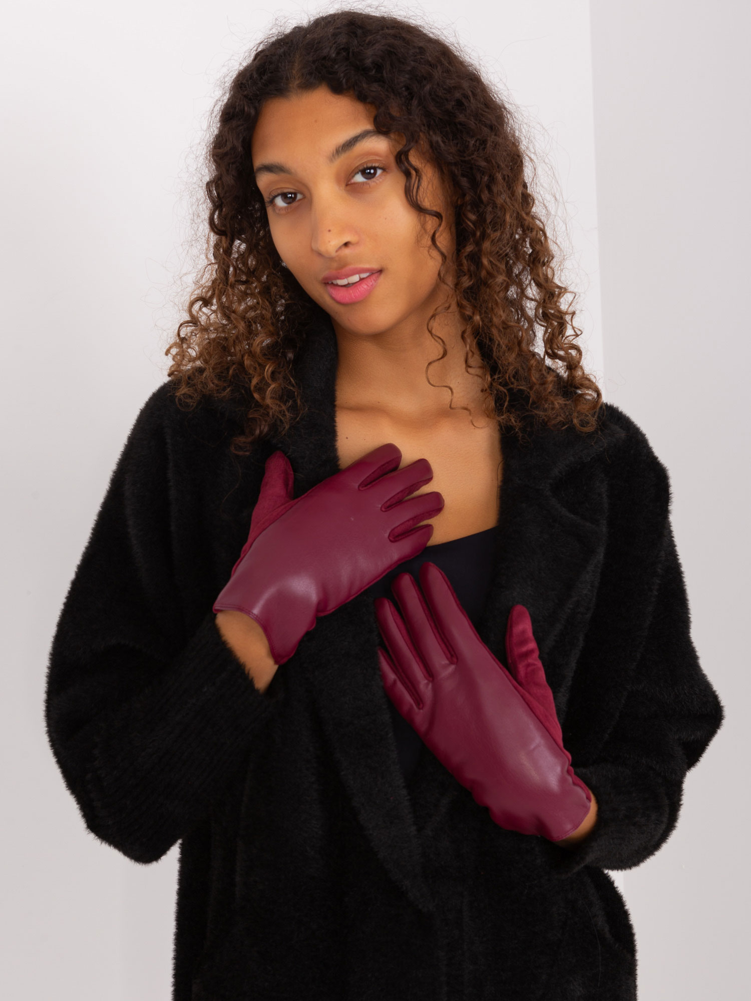 Vínové koženkové rukavice AT-RK-239501A.16-bordo Velikost: L/XL