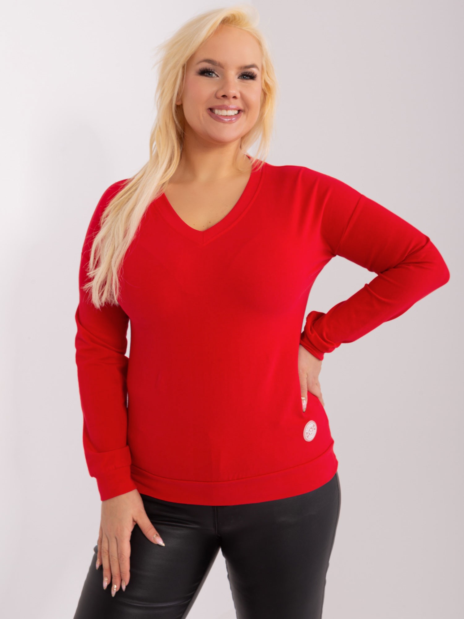 Červené tričko s výstřihem do V RV-BZ-9259.97-red Velikost: ONE SIZE