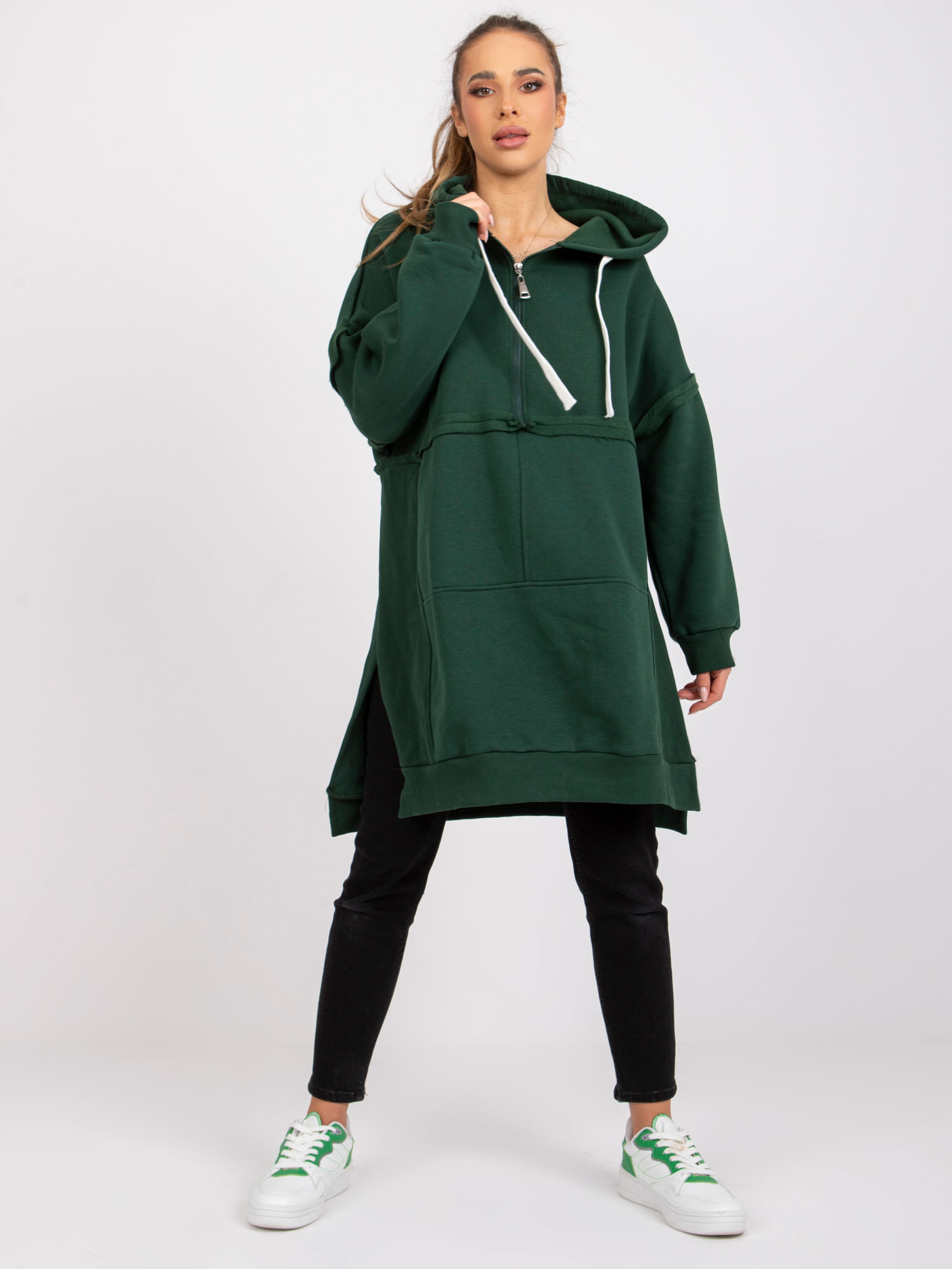 Tmavě zelená oversize mikina Boston s kapucí -FA-BL-7571.64P-dark green Velikost: ONE SIZE