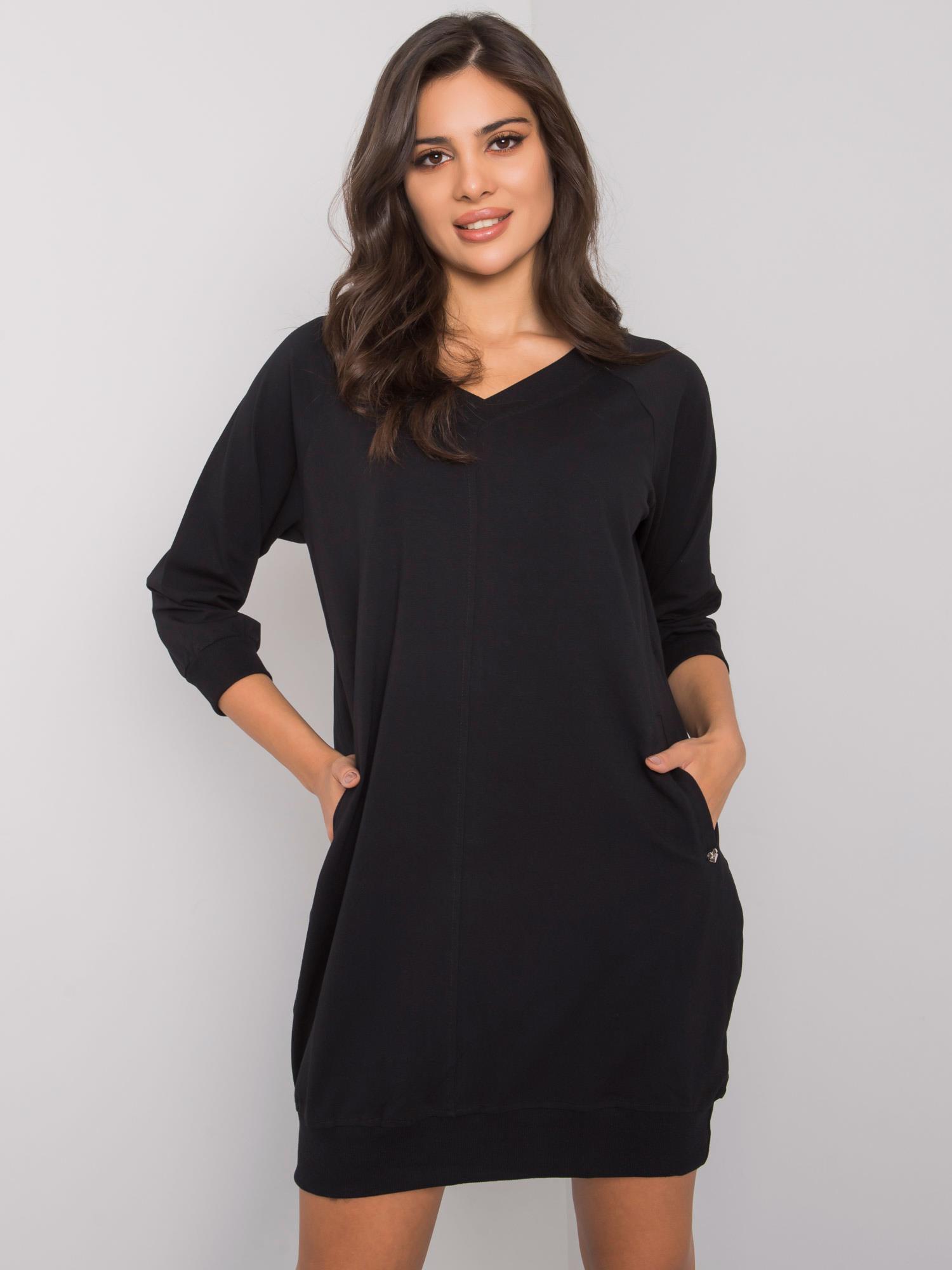 Černé mikinové šaty s kapsami RV-SK-7203.35P-black Velikost: S/M