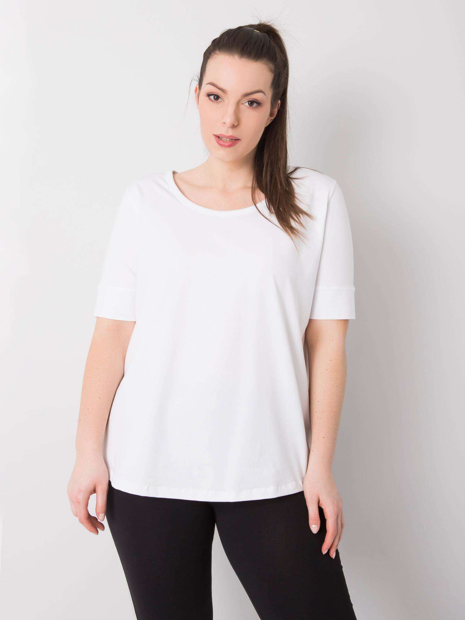 Bílé dámské basic tričko -RV-TS-6330.92P-white Velikost: 2XL